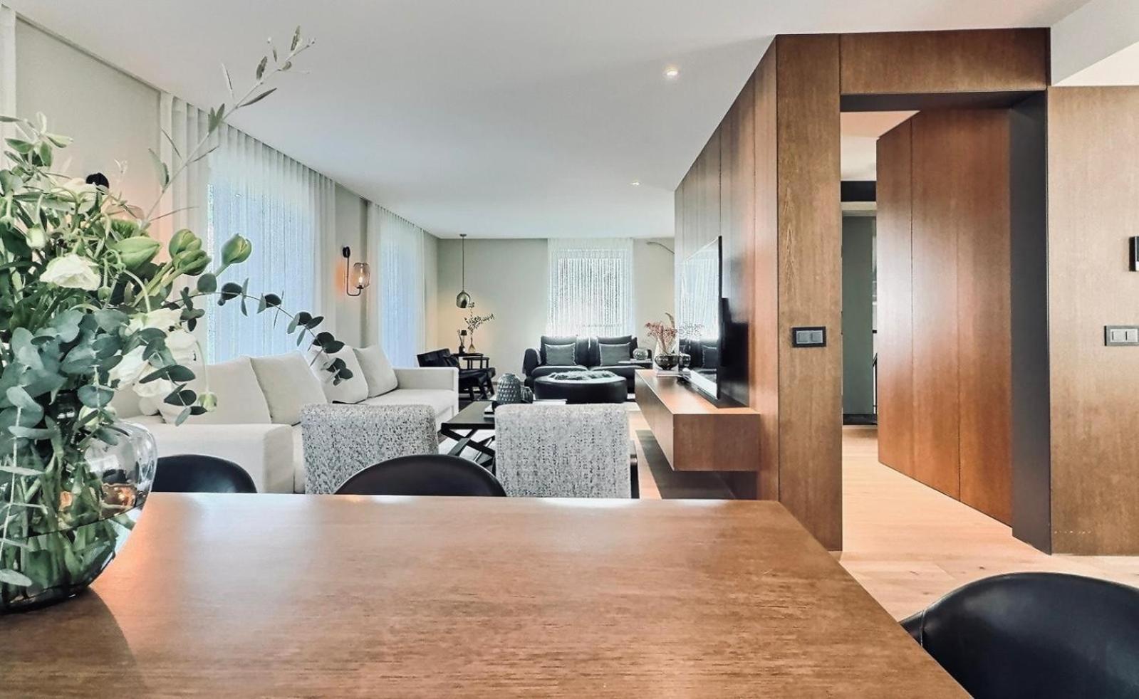 New Luxury Lake View Apartment - Лозанна Экстерьер фото