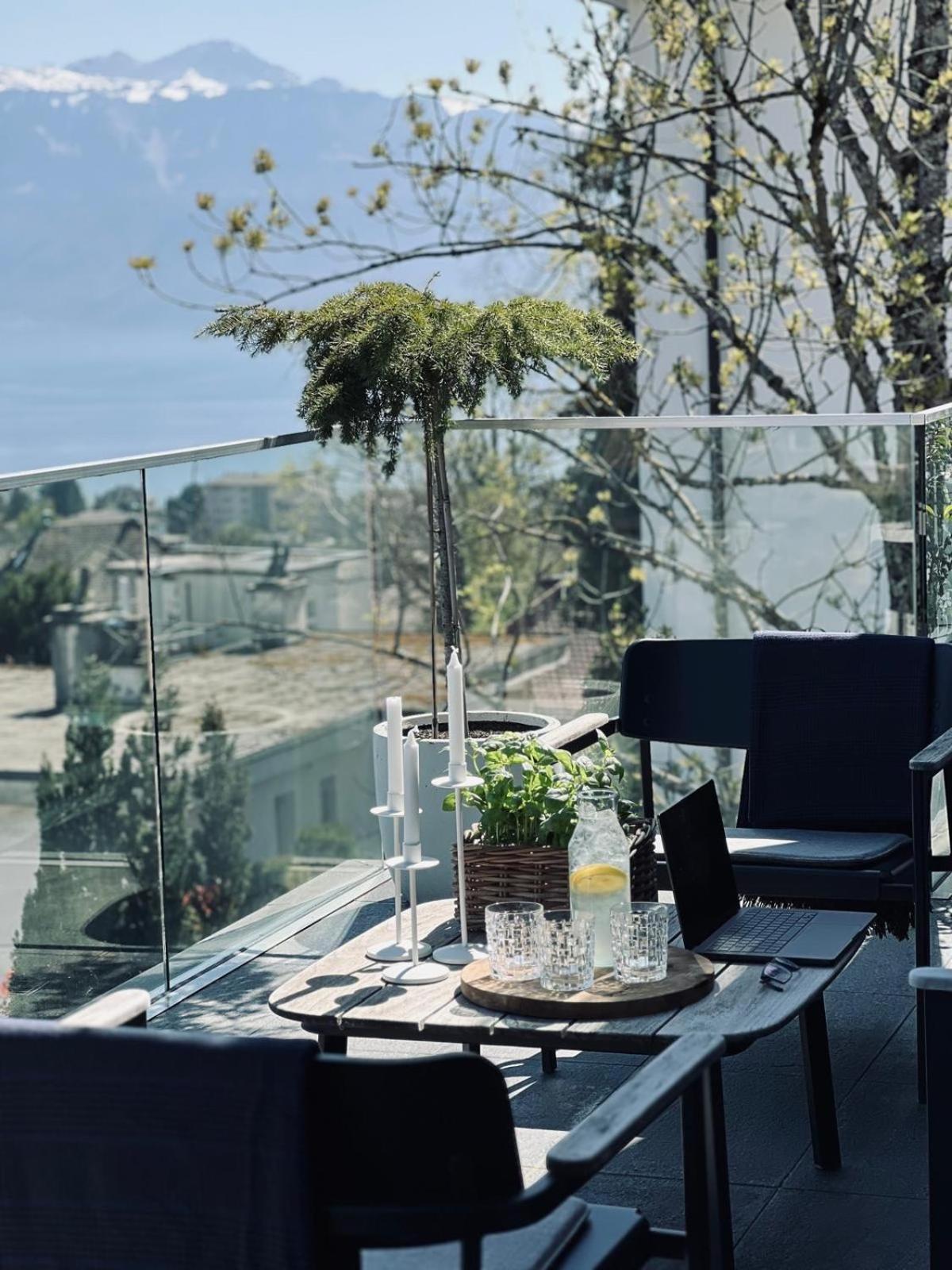 New Luxury Lake View Apartment - Лозанна Экстерьер фото